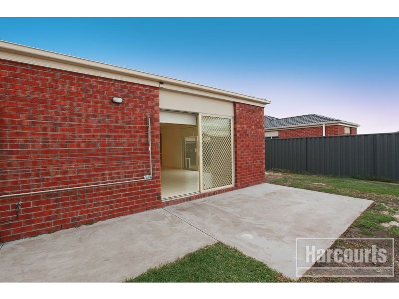 5 Mirabelle Street, Pakenham VIC 3810