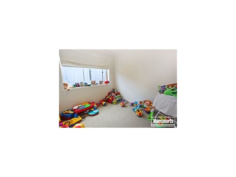 7 Lorikeet Court, Pakenham VIC 3810