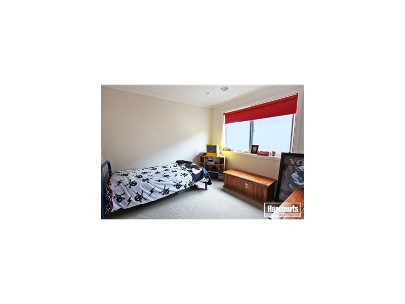 7 Lorikeet Court, Pakenham VIC 3810