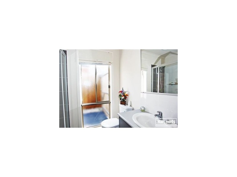 7 Lorikeet Court, Pakenham VIC 3810