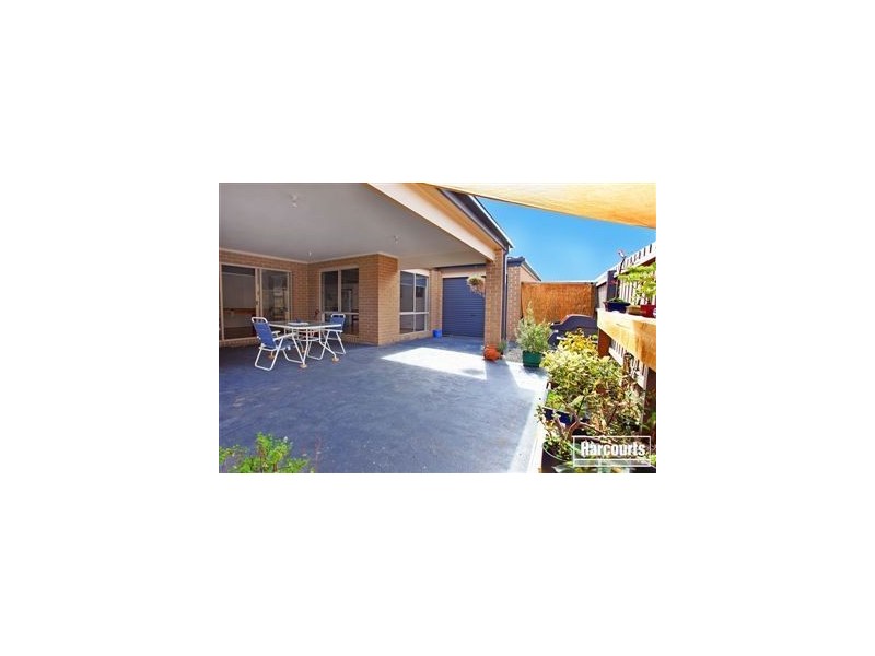 7 Lorikeet Court, Pakenham VIC 3810