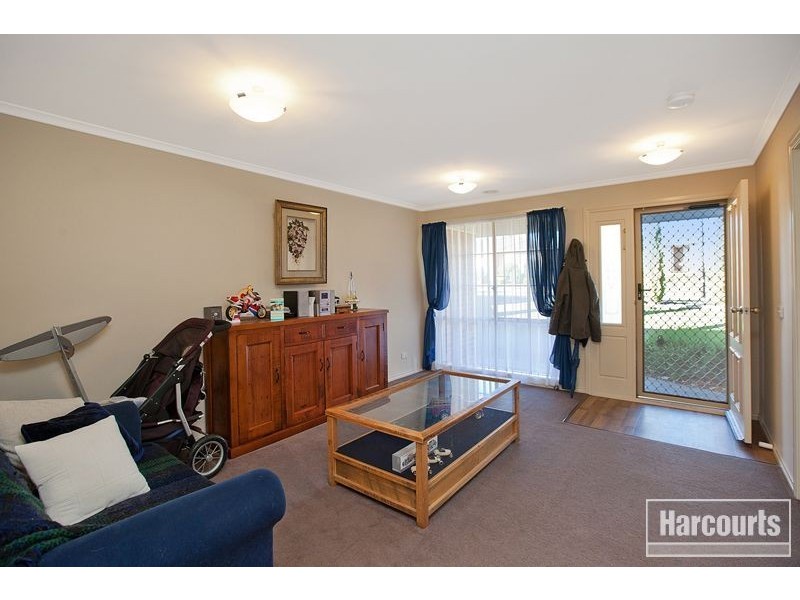 14 Tyrone Avenue, Pakenham VIC 3810