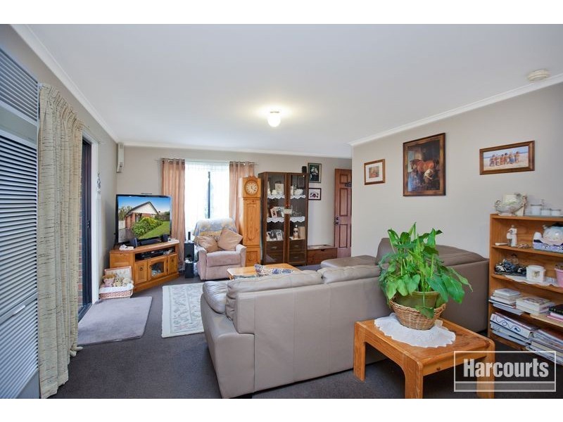 4 Matthews Court, Pakenham VIC 3810