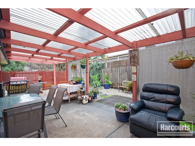 4 Matthews Court, Pakenham VIC 3810