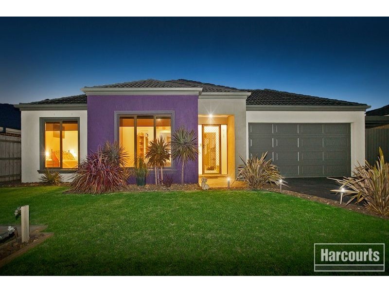 12 Drysdale Street, Pakenham VIC 3810