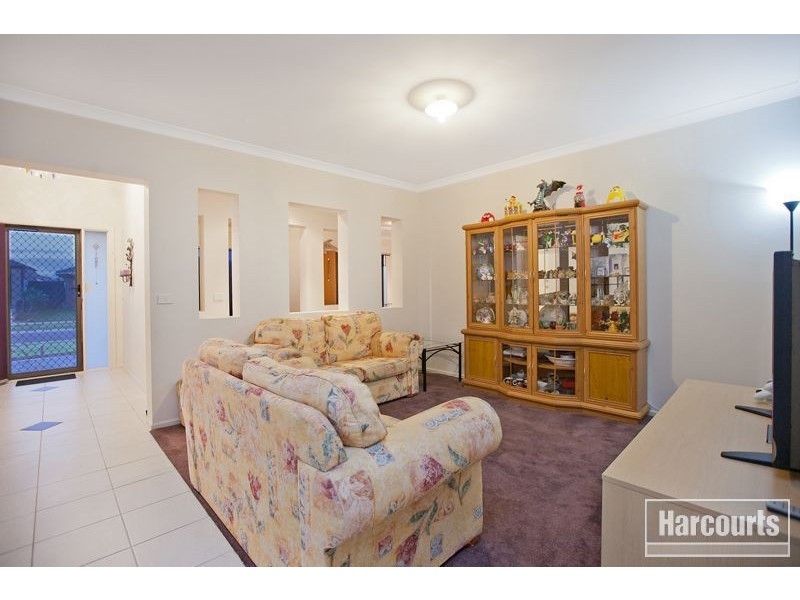 12 Drysdale Street, Pakenham VIC 3810