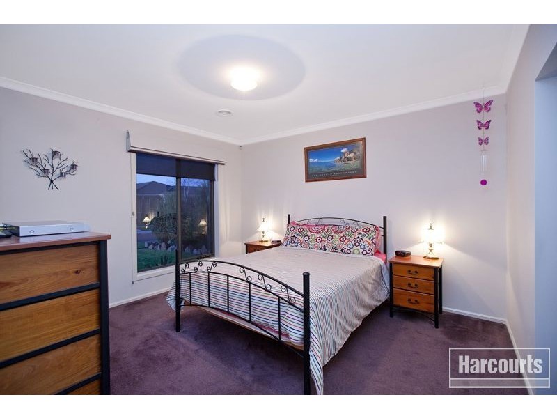 12 Drysdale Street, Pakenham VIC 3810