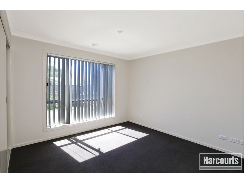 15/6-16 Diston Court, Pakenham VIC 3810