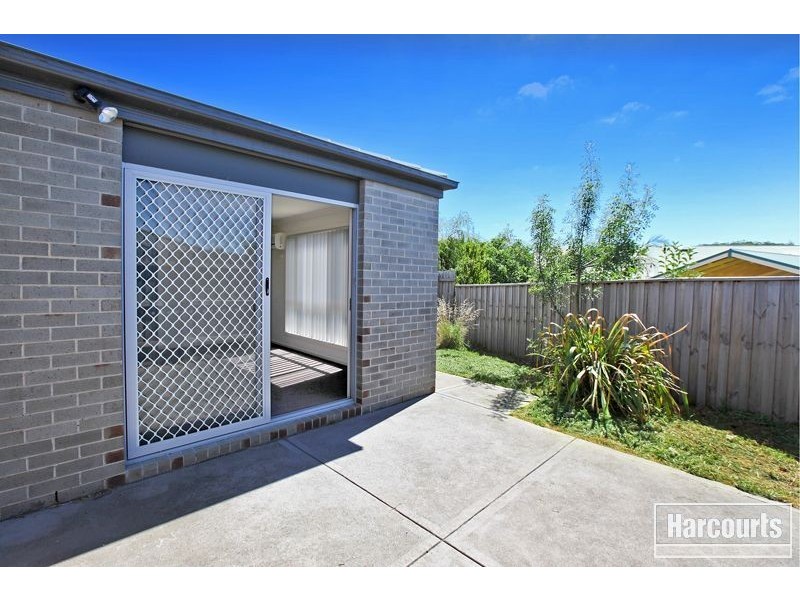 15/6-16 Diston Court, Pakenham VIC 3810