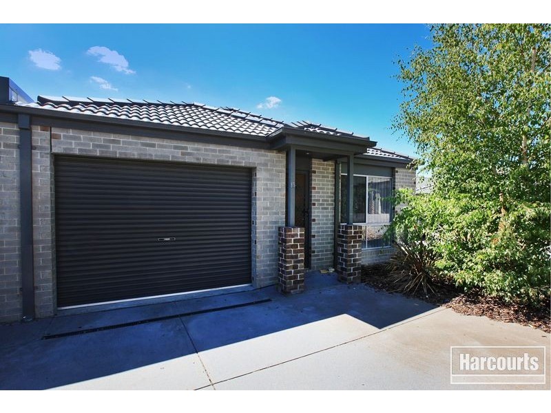 15/6-16 Diston Court, Pakenham VIC 3810