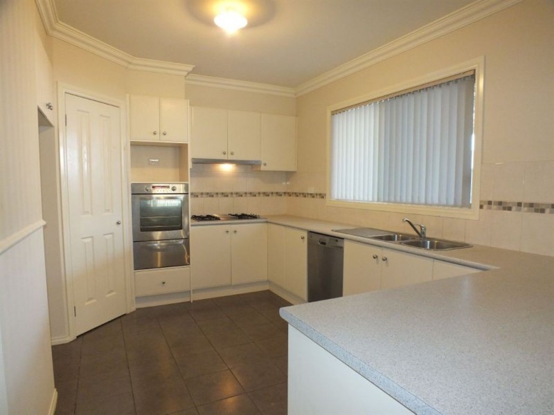 134 Windermere Boulevard, Pakenham VIC 3810
