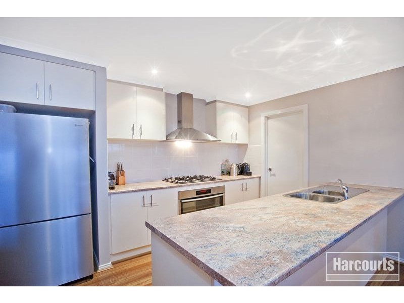 47 Silvergum Drive, Pakenham VIC 3810