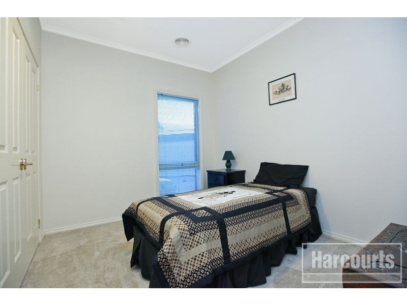 3 Dudley Mews, Pakenham VIC 3810