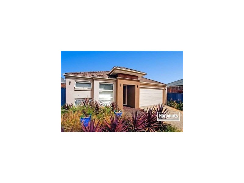 4 Dianella Close, Pakenham VIC 3810