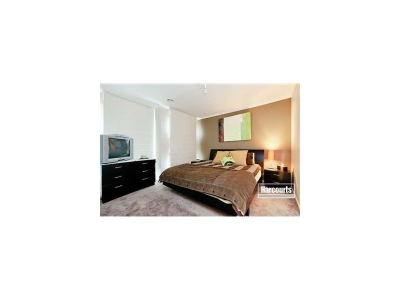 4 Dianella Close, Pakenham VIC 3810