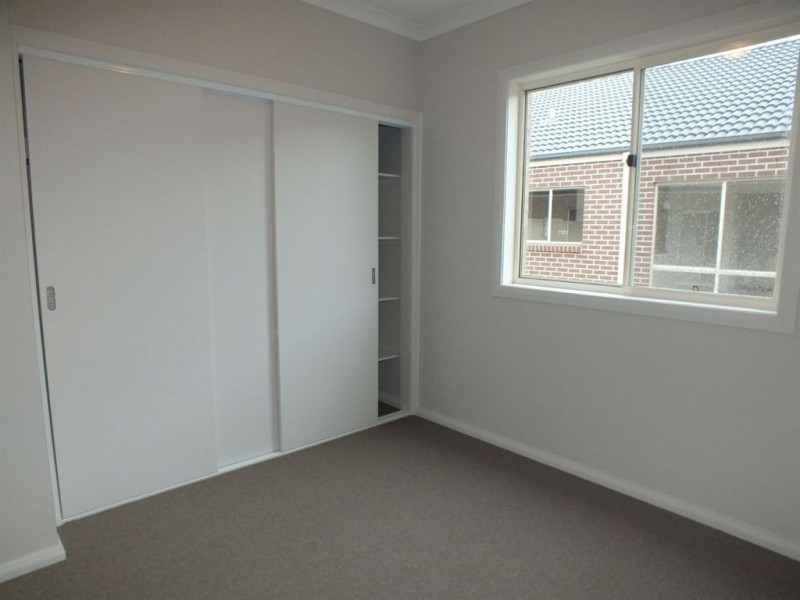 5 Ivy Leaf Road, Pakenham VIC 3810