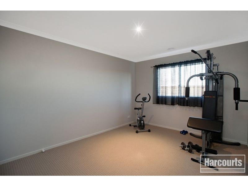 10 Raven Court, Pakenham VIC 3810