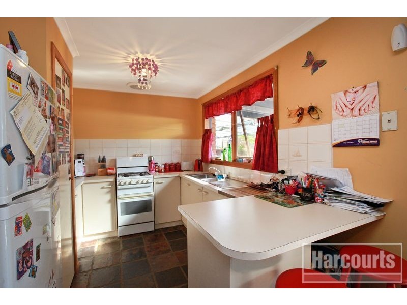 137 Eagle Drive, Pakenham VIC 3810