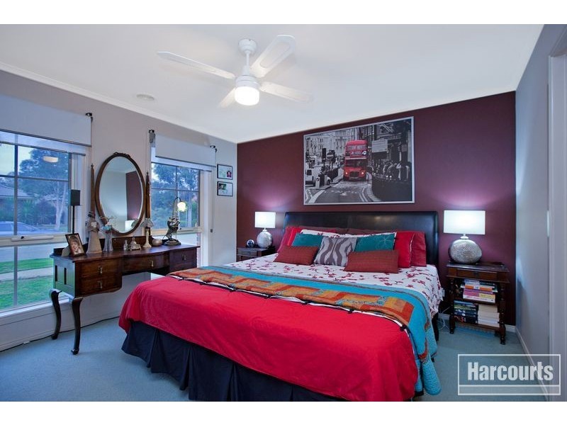 29 Pommel Street, Pakenham VIC 3810