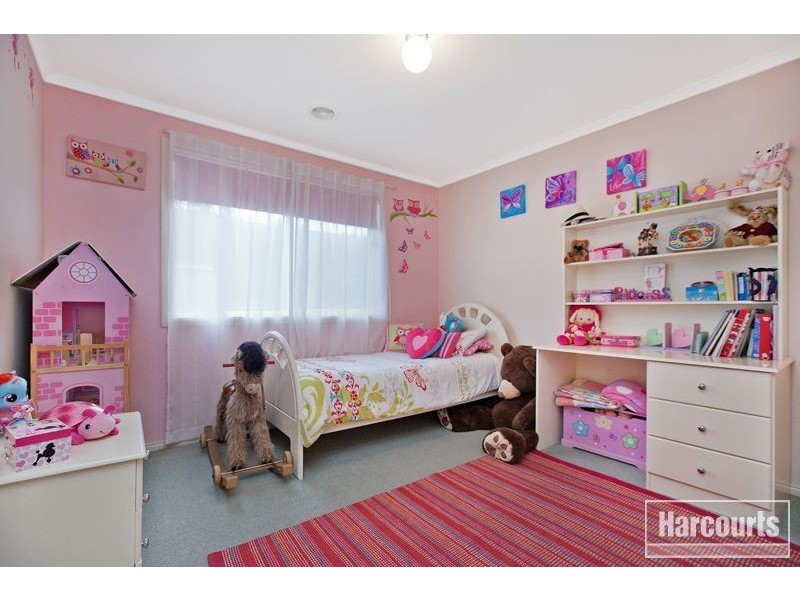 29 Pommel Street, Pakenham VIC 3810