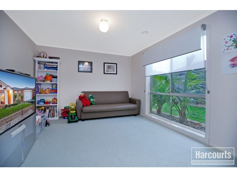 29 Pommel Street, Pakenham VIC 3810