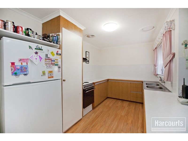 2/83 Henry Street, Pakenham VIC 3810