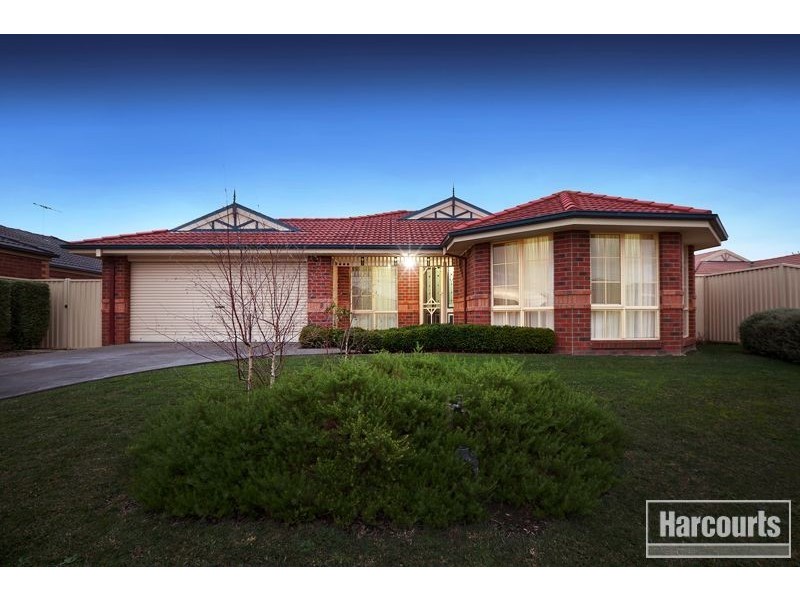 26 Bluehills Boulevard, Pakenham VIC 3810