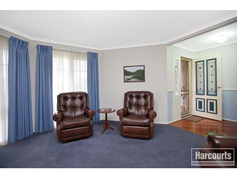 26 Bluehills Boulevard, Pakenham VIC 3810