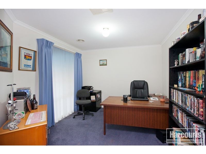 26 Bluehills Boulevard, Pakenham VIC 3810