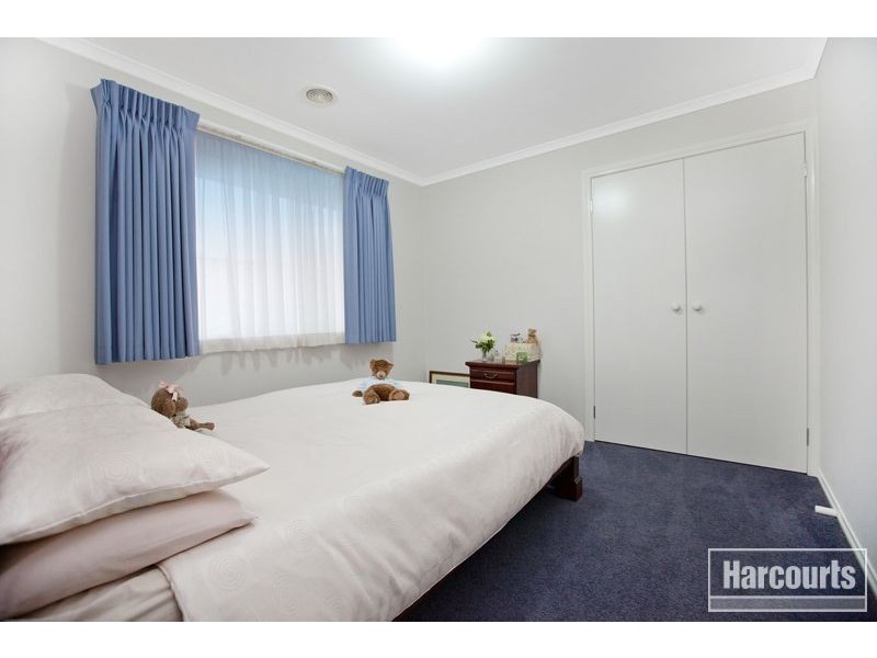 26 Bluehills Boulevard, Pakenham VIC 3810