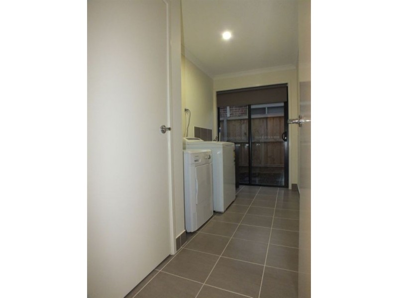 23 Stanhope Place, Pakenham VIC 3810