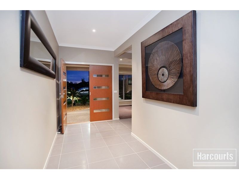 1 Kerr Close, Pakenham VIC 3810