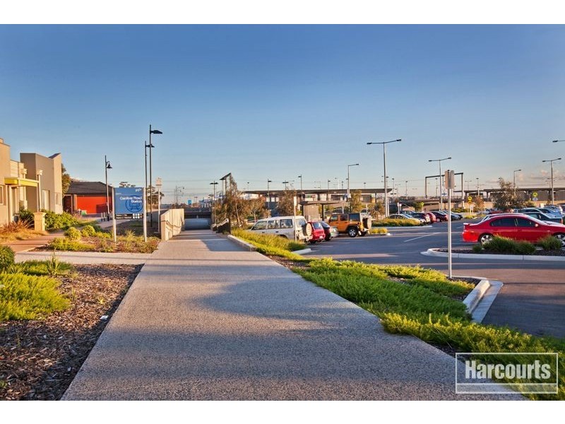 6 Acorn Lane, Pakenham VIC 3810