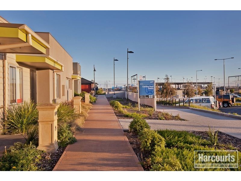 6 Acorn Lane, Pakenham VIC 3810