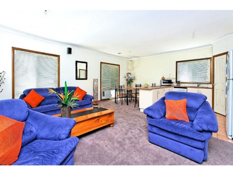 20 Hartland Circuit, Pakenham VIC 3810
