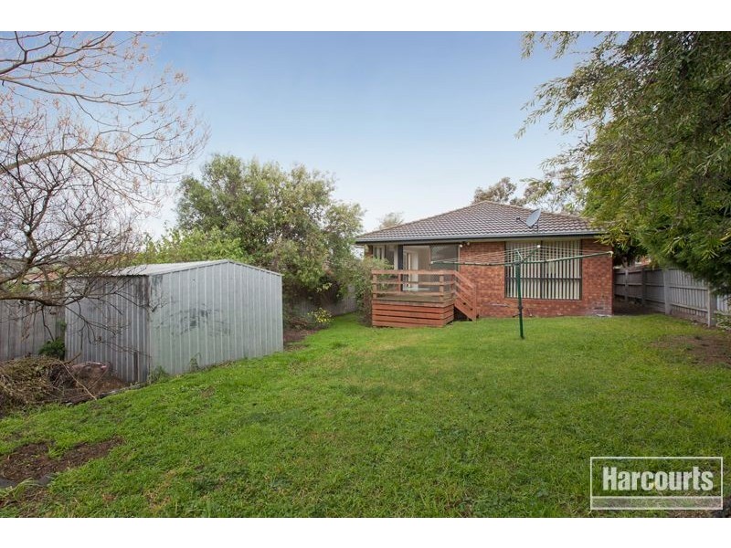 2 Bill Place, Hampton Park VIC 3976