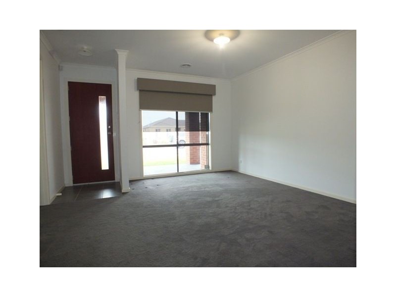 22 Salvia Avenue, Pakenham VIC 3810