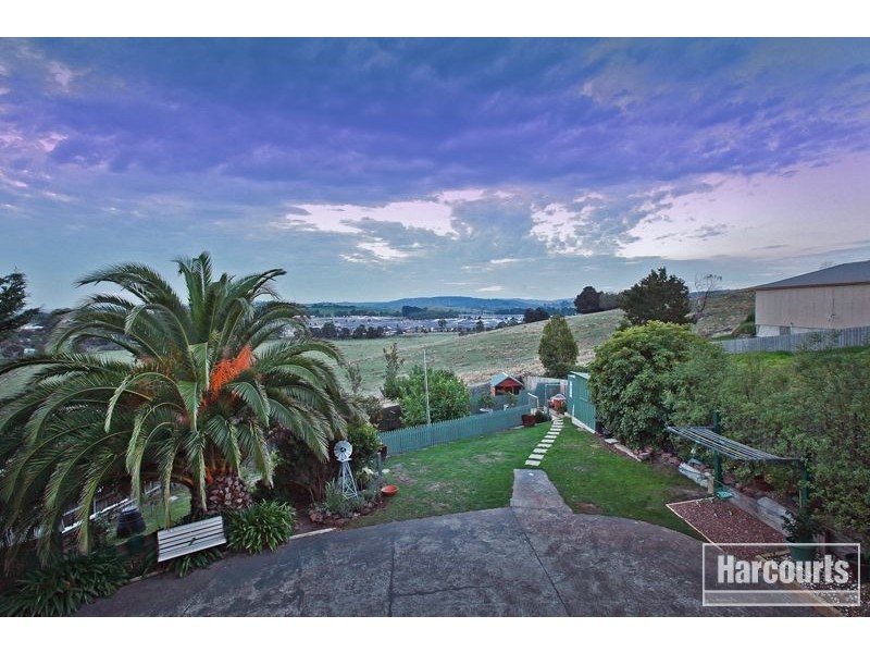 31 Highland Drive, Pakenham VIC 3810