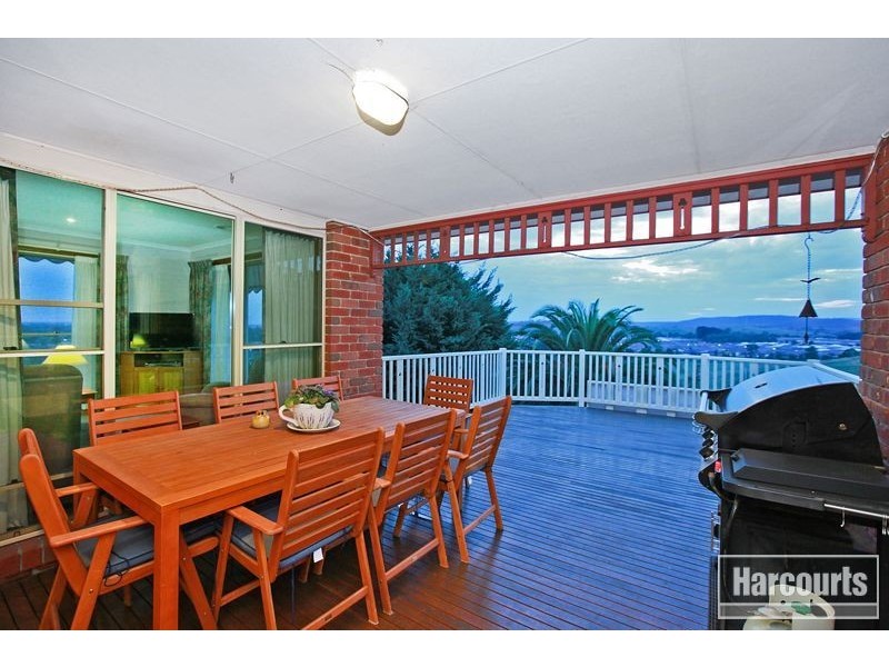 31 Highland Drive, Pakenham VIC 3810