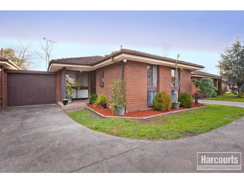 2/83 Henry Street, Pakenham VIC 3810
