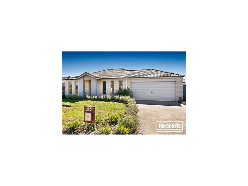 36 Laurina Link, Pakenham VIC 3810