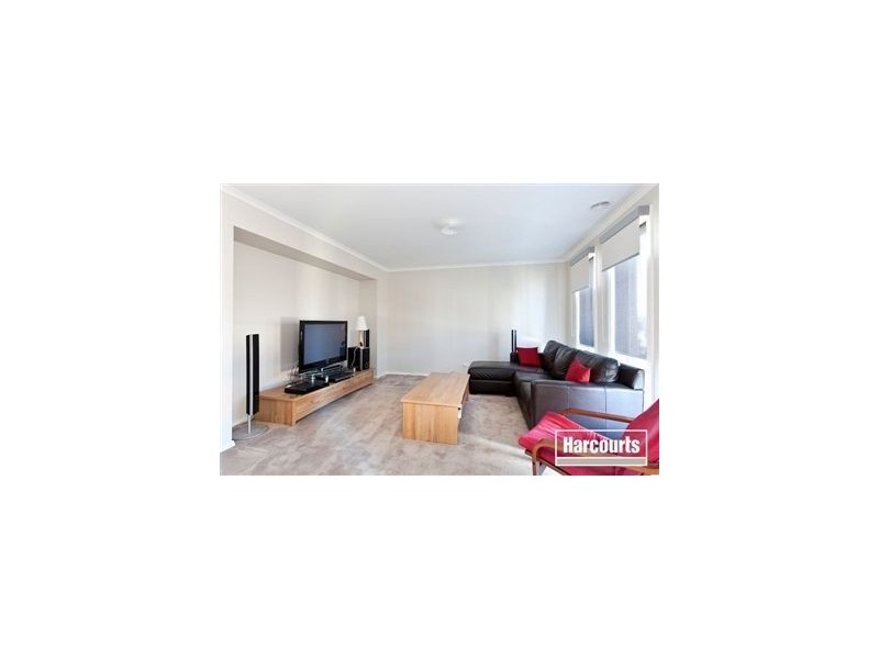 36 Laurina Link, Pakenham VIC 3810