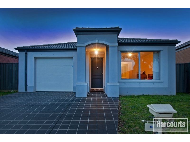 10 Seville Street, Pakenham VIC 3810
