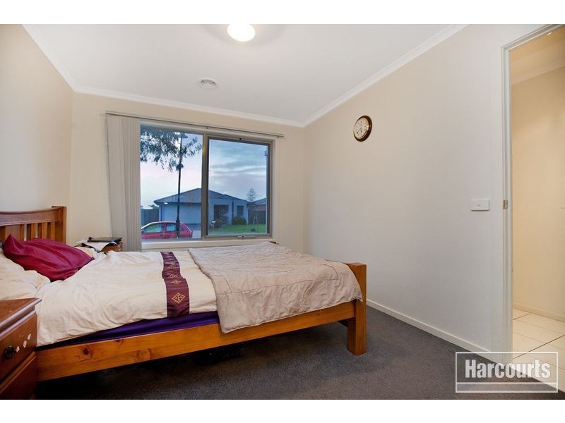 10 Seville Street, Pakenham VIC 3810