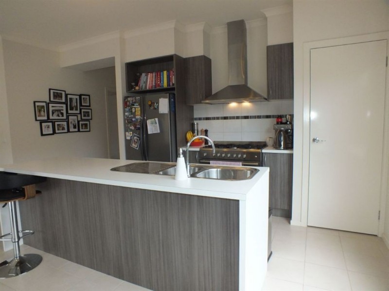 52 Sarton Link, Pakenham VIC 3810