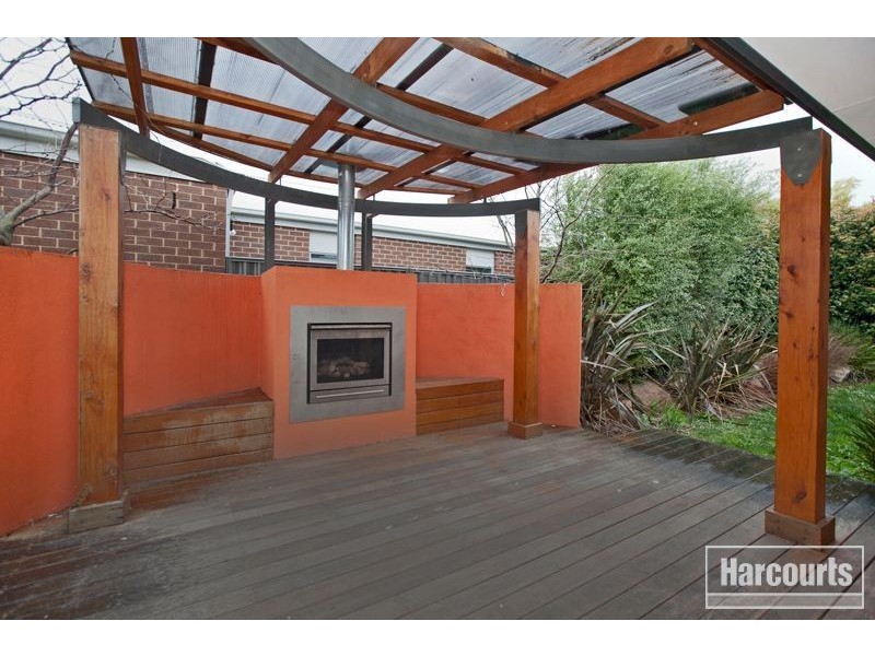 12 Wild Cherry Avenue, Pakenham VIC 3810