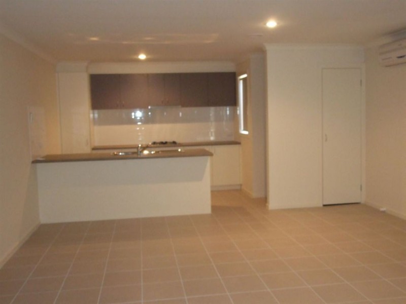 4/21 Diston Court, Pakenham VIC 3810