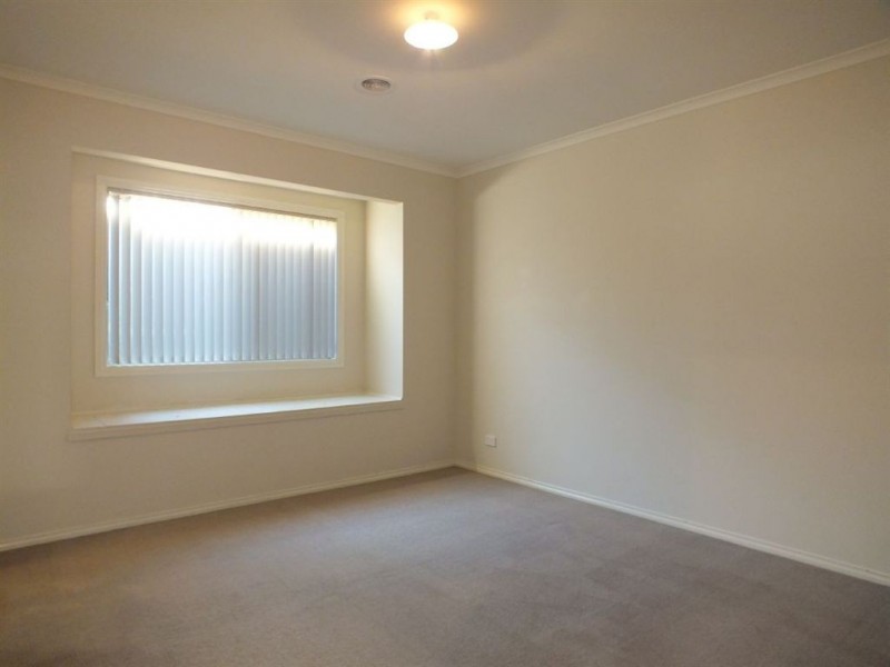 134 Windermere Boulevard, Pakenham VIC 3810