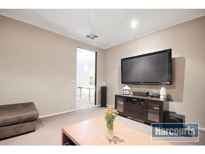 23 Rush Lily Drive, Officer VIC 3809