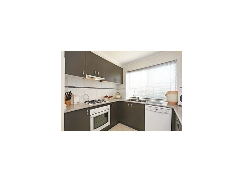 18 Mikasa Place, Pakenham VIC 3810